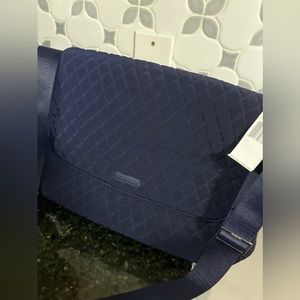VERA BRADLEY QUILTED LAPTOP MESSENGER BAG NAVY BLUE